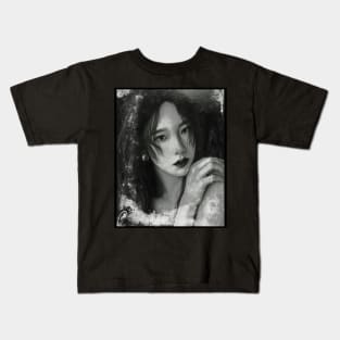 Taeyeon - Photorealism painting Kids T-Shirt